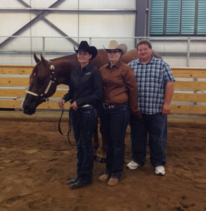 Trainer Jennifer Norleen, amateur Amanda Diamond, and Wayne Diamond with "Moe Te."