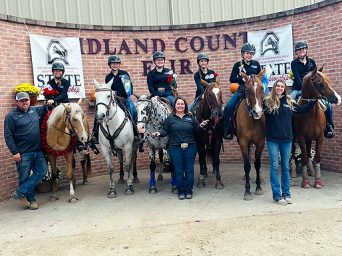 Hopkins Equestrian Team wins Reserve at Michigan Interscholastic Horse Association State Championships