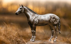 AQHA and Breyer Collaborate to Commemorate AQHA Best Remuda-winning Ranches