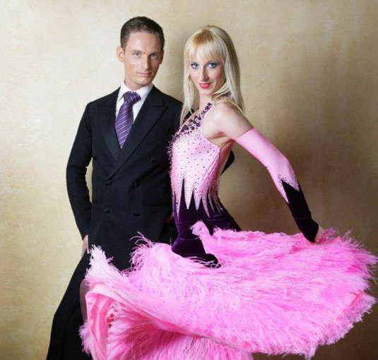 Human Dancers to Assist Dancing Horses For “Prancing With the Stars”
