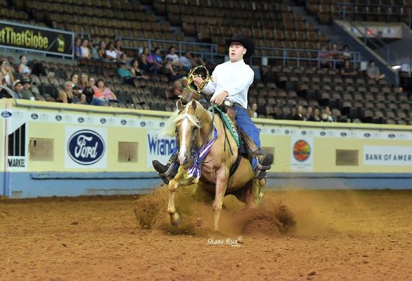 Jackets are Returning to the AQHYA World Championship Show!