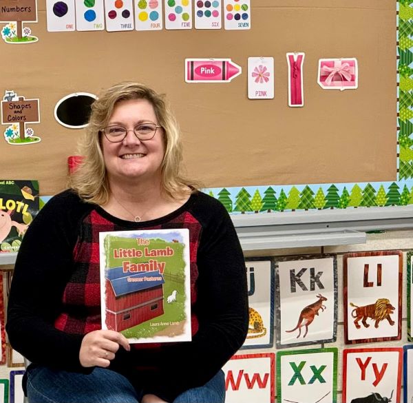 OAQHA Amateur Laura Lamb Publishes Children’s Book Focusing on Gratitude